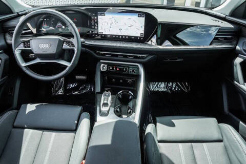 2025 Audi Q5 quattro Premium Plus TFSI