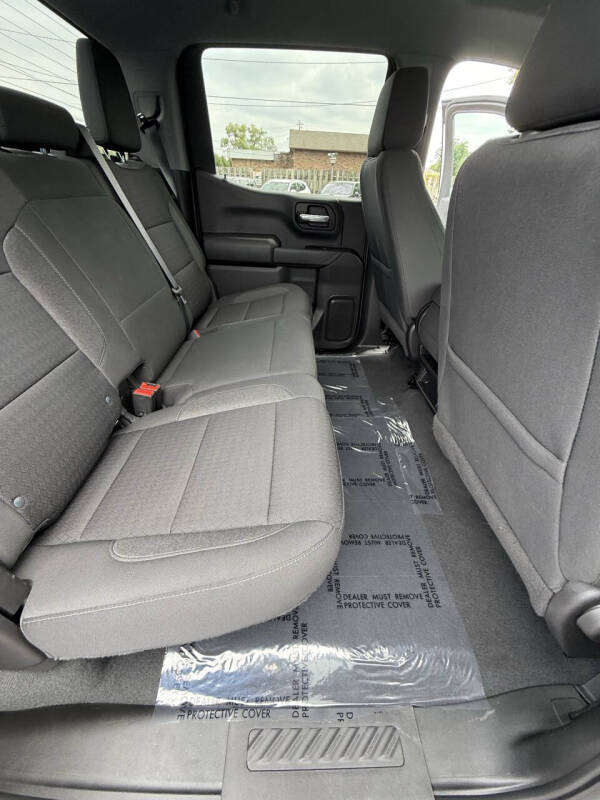 2022 Chevrolet Silverado 1500 Custom