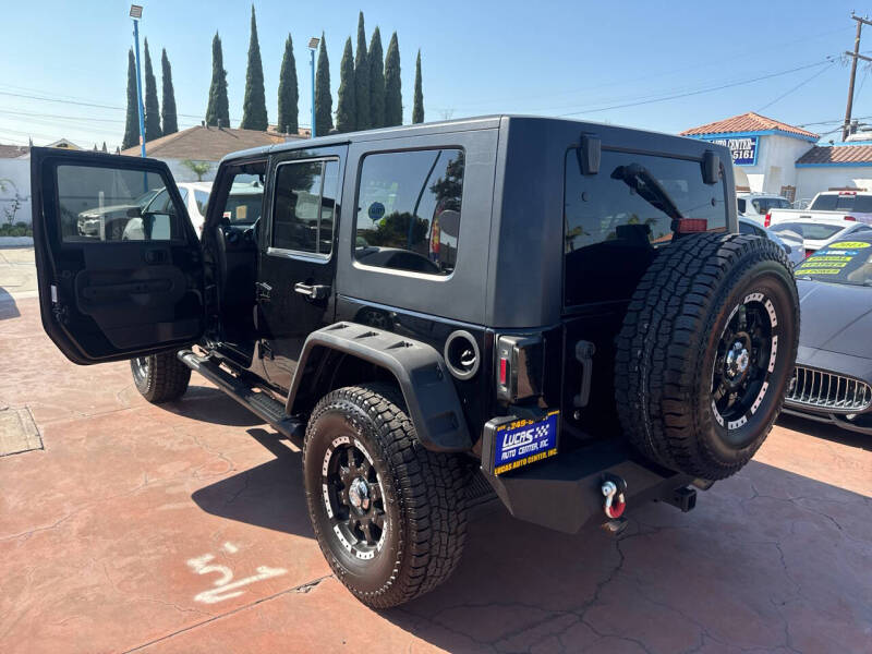 2009 Jeep Wrangler Unlimited Rubicon photo 4