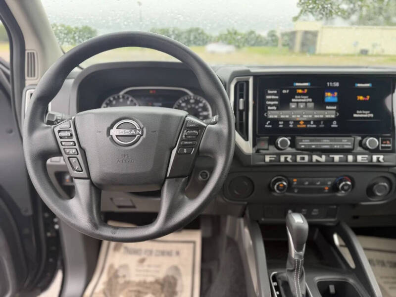 2025 Nissan Frontier