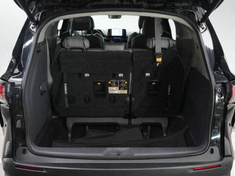 2021 Toyota Sienna XLE 7-Passenger