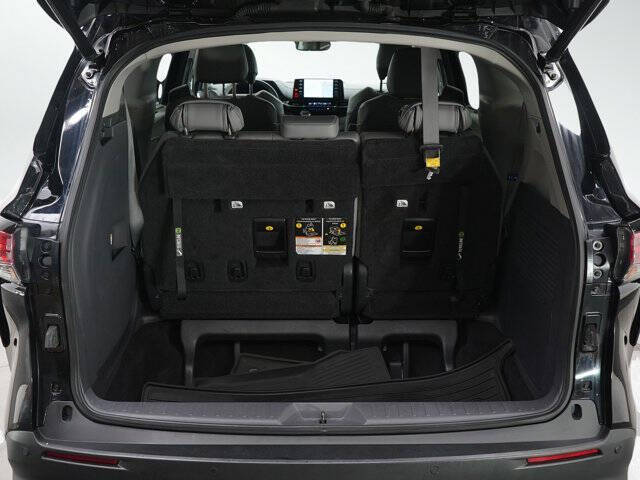 2021 Toyota Sienna XLE 7-Passenger