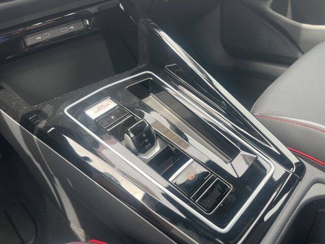 2025 Volkswagen Golf GTI SE