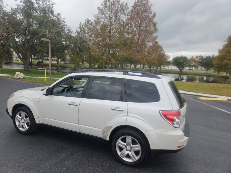 2009 Subaru Forester 2.5X Limited photo 4