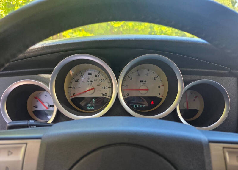 2005 Dodge Magnum RT