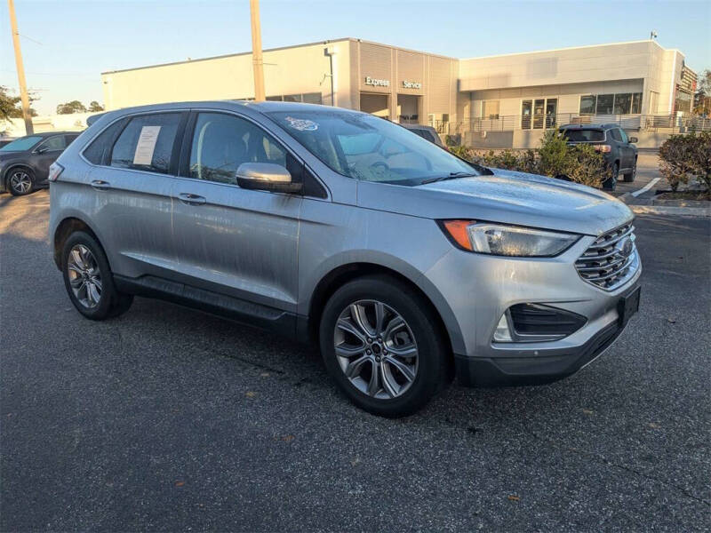 2024 Ford Edge Titanium