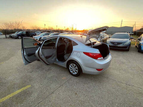 2015 Hyundai Accent GLS