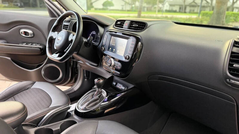 2017 Kia Soul !