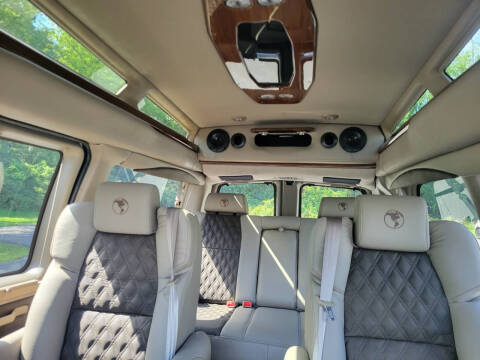 2023 GMC Savana 2500