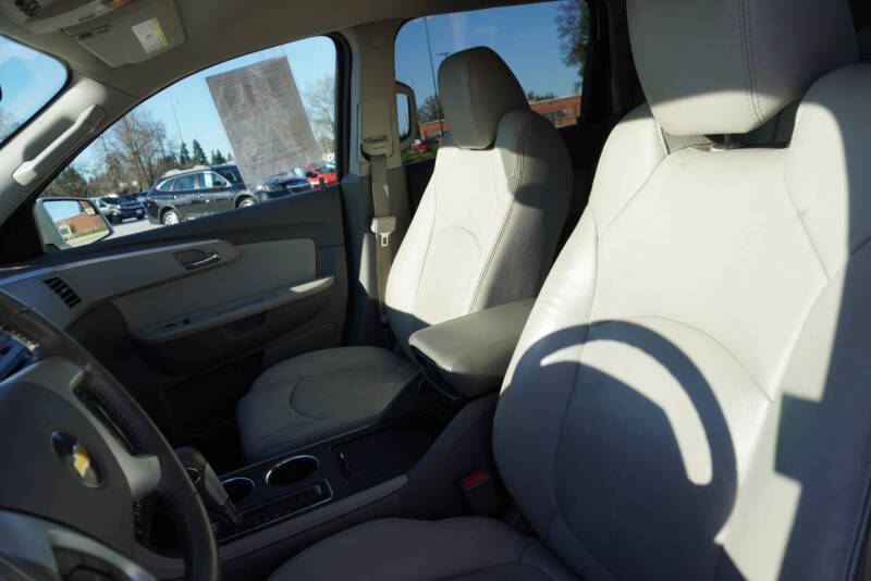 2011 Chevrolet Traverse LT