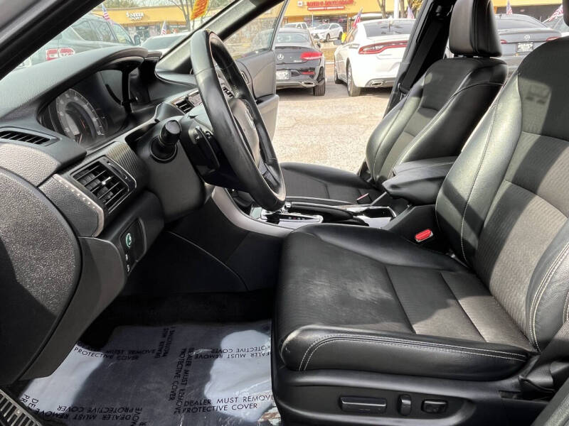 2017 Honda Accord Sport w/Honda Sensing