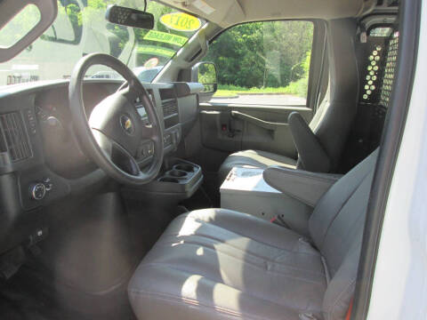 2017 Chevrolet Express 2500