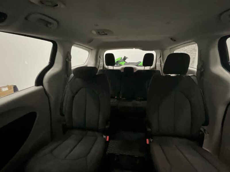 2018 Chrysler Pacifica LX