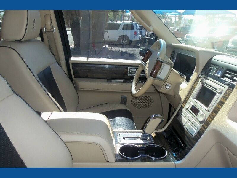 2008 Lincoln Navigator