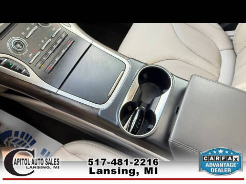 2019 Lincoln Nautilus Select