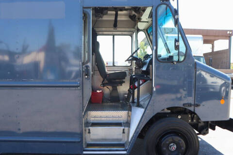 2020 Freightliner MT45 Chassis