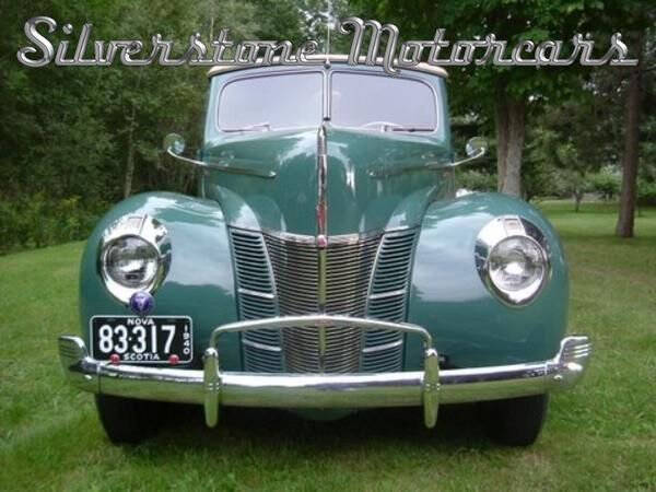 1940 Ford Deluxe