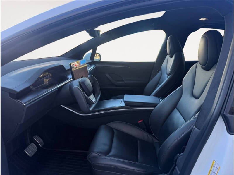 2022 Tesla Model X Plaid