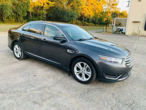 2018 Ford Taurus SE