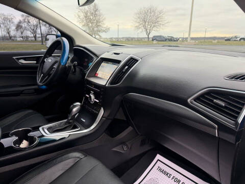 2018 Ford Edge Titanium