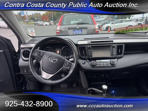 2017 Toyota RAV4 Platinum