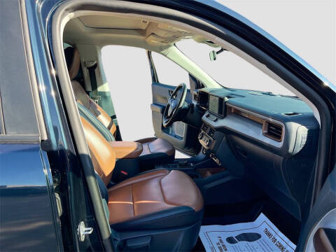 2023 Ford Maverick Lariat