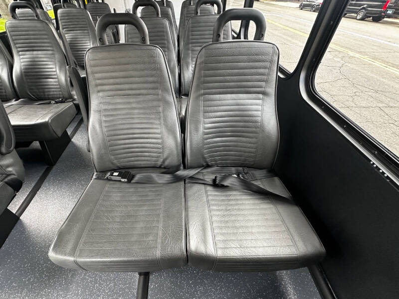 2024 Ford E-450 ADA Passenger Bus