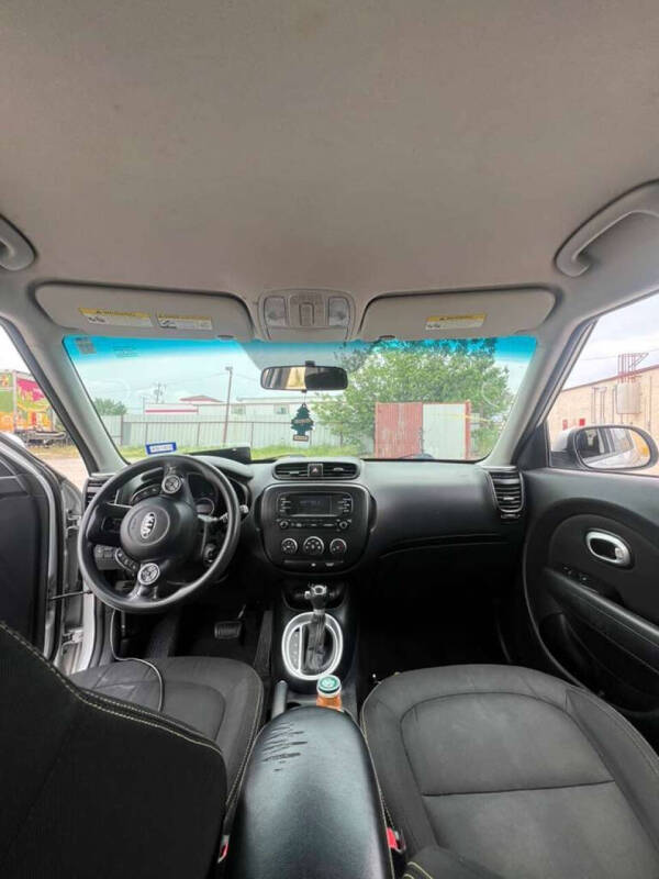 2015 Kia Soul +