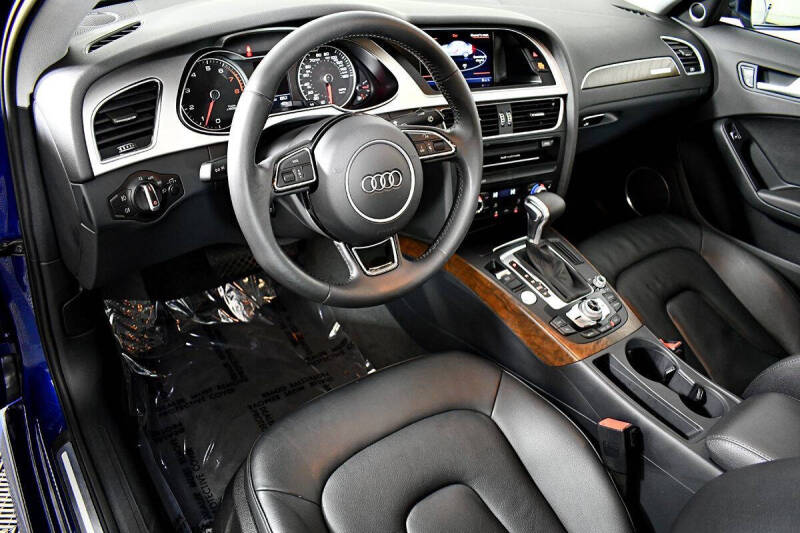 2016 Audi A4 2.0T quattro Premium Plus