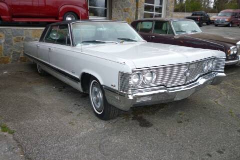 1968 Chrysler Imperial for sale at RUMBLES in Bristol TN