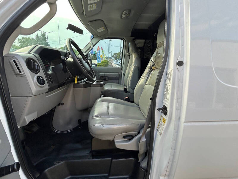 2013 Ford E-Series