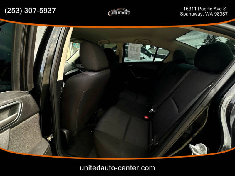 2010 Mazda MAZDA3 i Touring