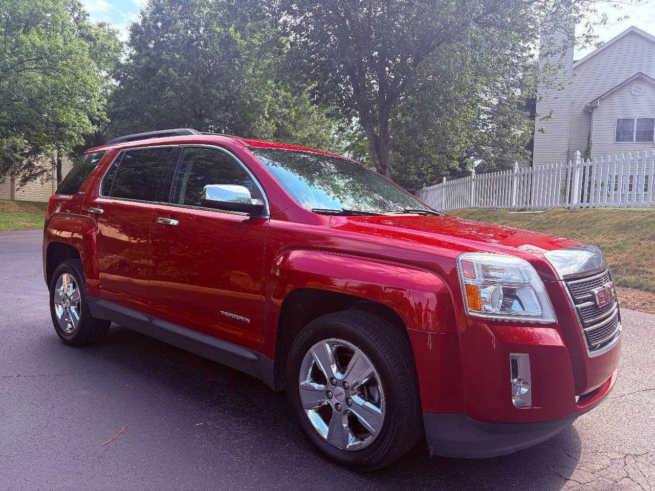 Red 2015 GMC Terrain SLE-2 AWD SLE-2 4dr SUV 1