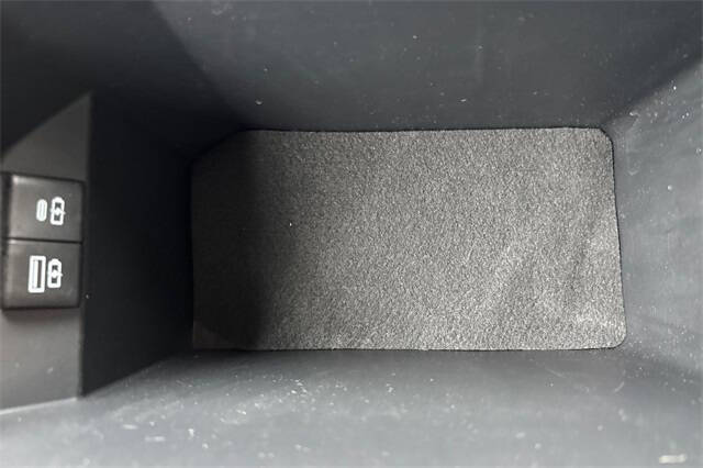 2021 Toyota Camry Hybrid XLE