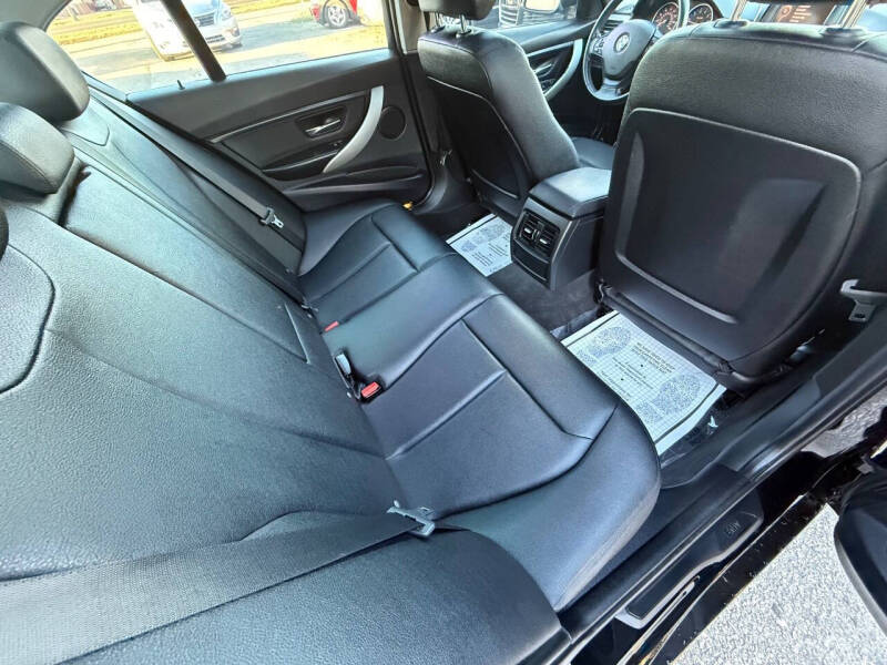 2013 BMW 3 Series 320i xDrive