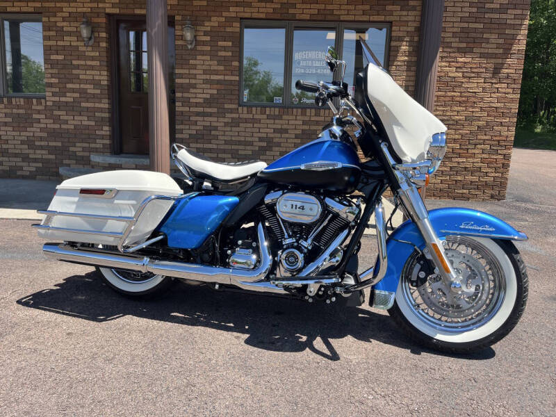 2021 Harley Davidson Electra Glide Revival