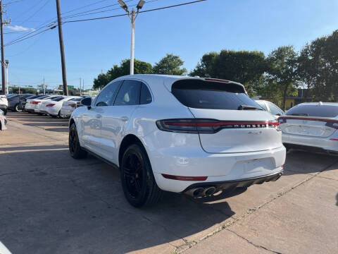 2021 Porsche Macan S