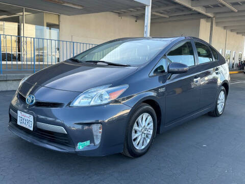 2014 Toyota Prius Plug-in Hybrid for sale at Golden Deals Motors in Sacramento CA