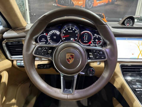 2017 Porsche Panamera Turbo