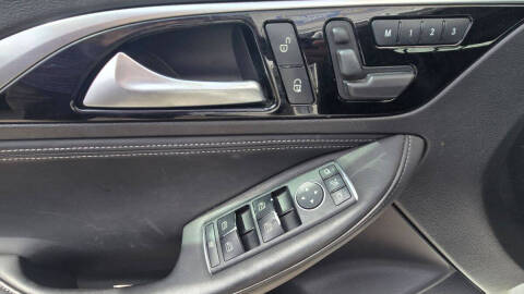 2019 Infiniti QX30 Essential