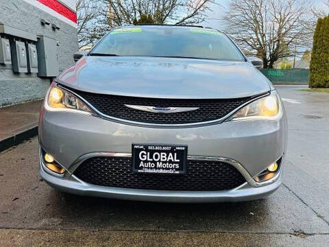 2020 Chrysler Pacifica Touring L 35th Anniversary