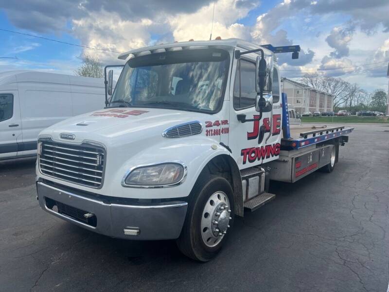 2016 Freightliner M2 106 for sale at Connect Truck and Van Center in Indianapolis IN