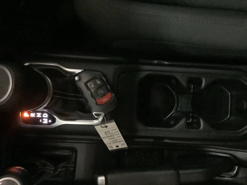 2021 Jeep Gladiator Overland