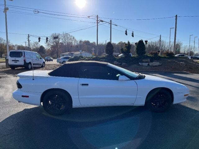 1995 Pontiac Firebird 15