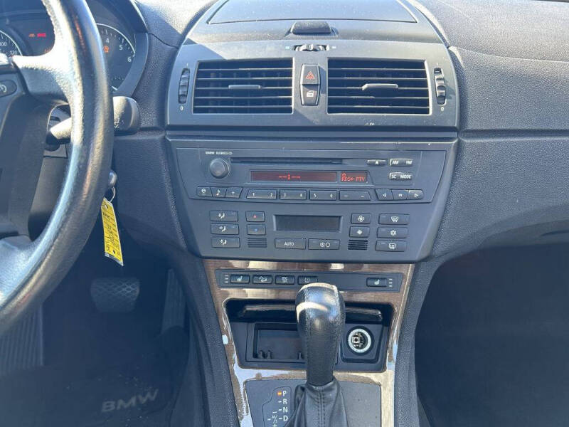2005 BMW X3 3.0i