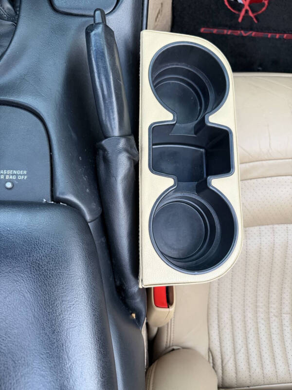 2004 Chevrolet Corvette