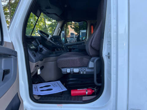 2015 Freightliner Cascadia
