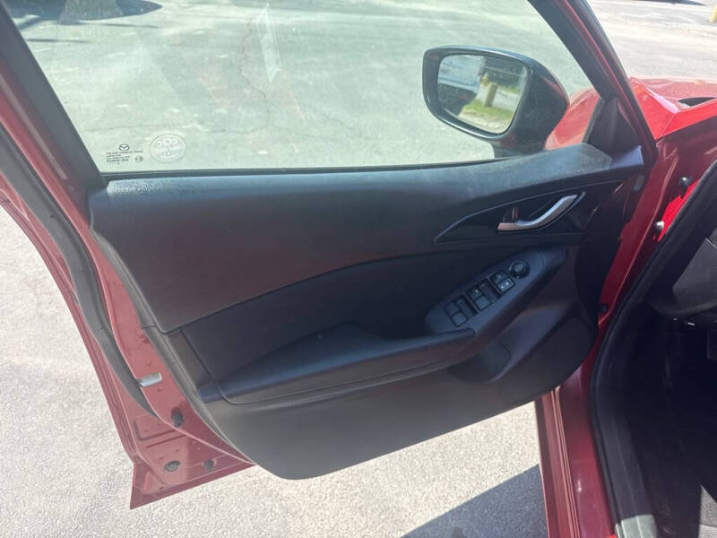 2015 Mazda MAZDA3 i Sport