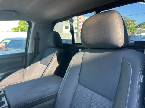 2017 Nissan Titan XD