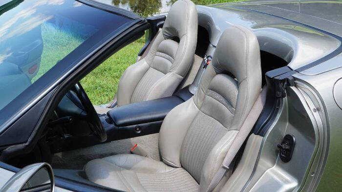 2000 Chevrolet Corvette